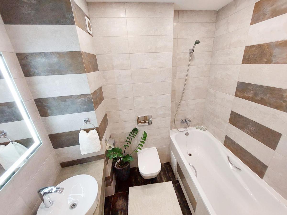 Monro Apartment Lviv Exterior photo